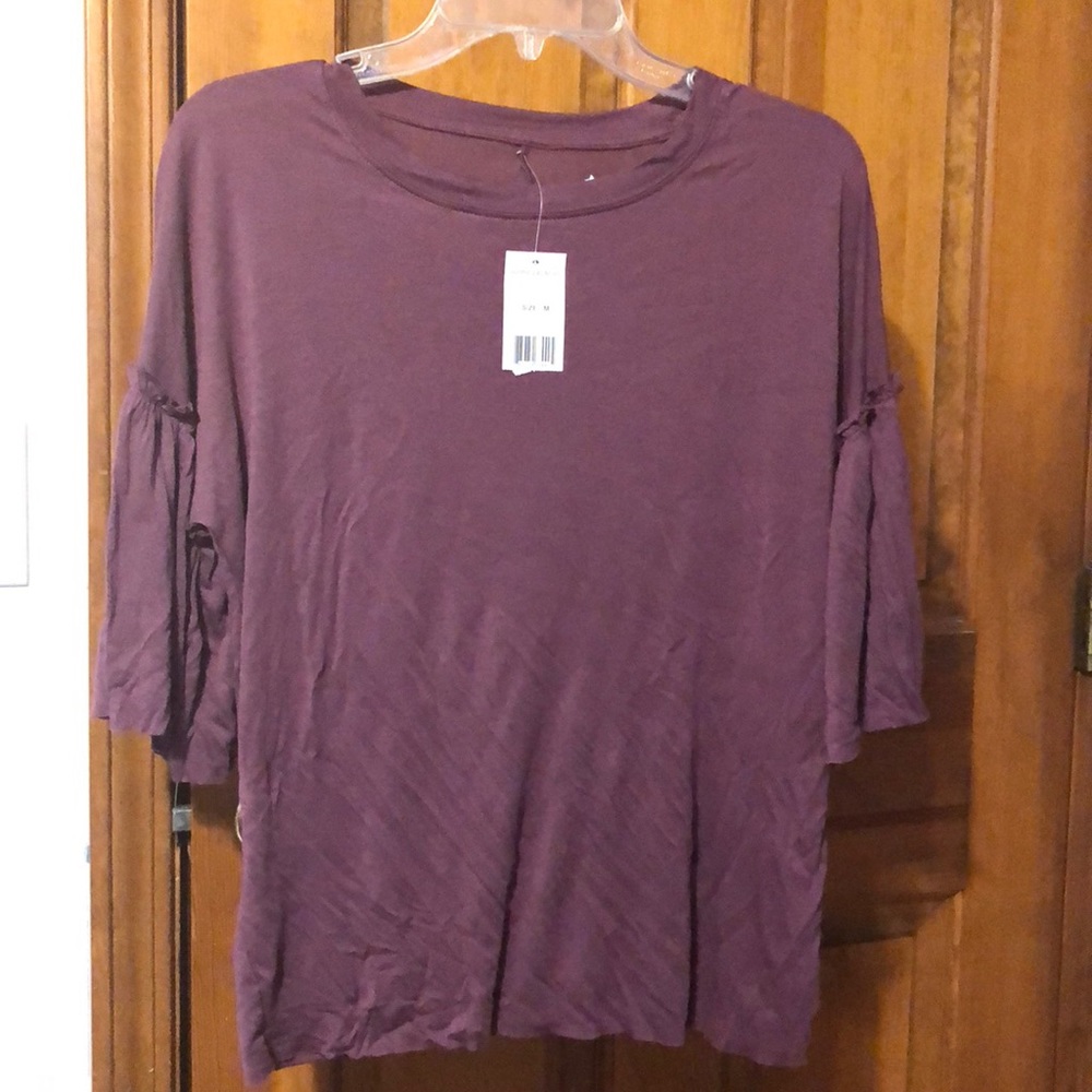Purplish light weight shirt with bell 3/4 sleeves